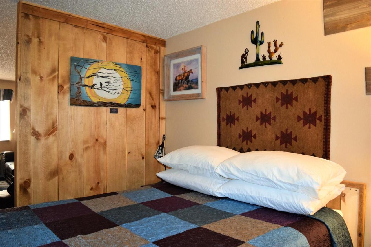 Вилла St Dane'S Desert Juniper Cabin Моаб Экстерьер фото