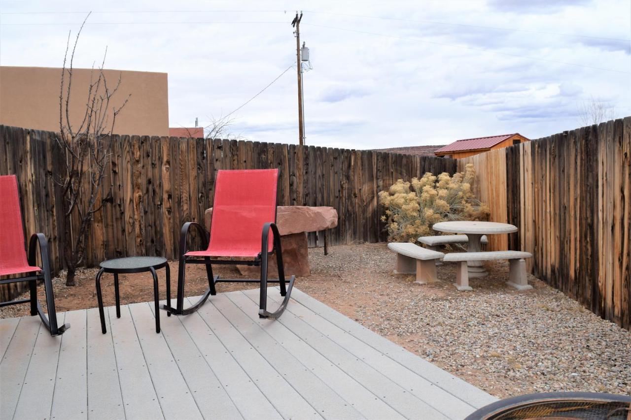 Вилла St Dane'S Desert Juniper Cabin Моаб Экстерьер фото